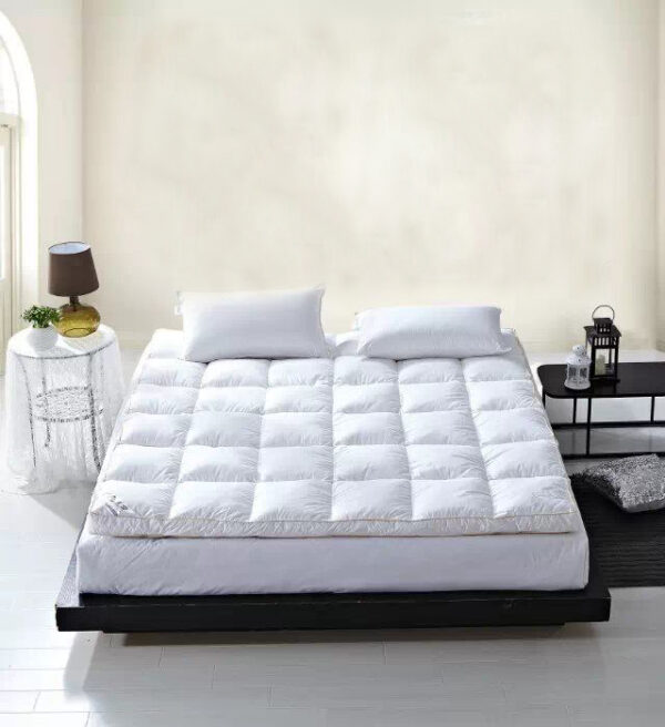 Goose-Down-Mattress-Topper-7
