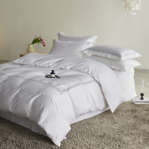 Luxury-embroidery-bedding