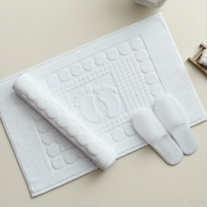 white bath mat